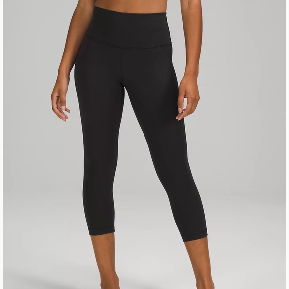 Lululemon Wunder Under - Picture 2 of 8